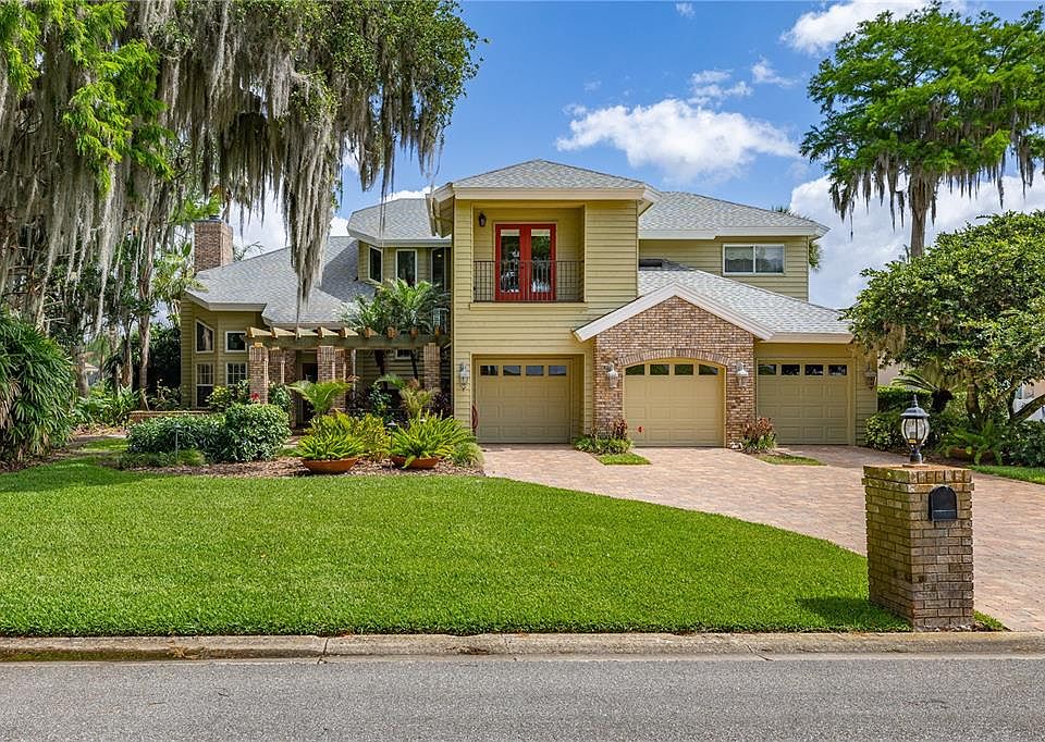 1st image of 1475 Riviera Dr