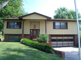 174 Reidland Dr, Paducah, KY 42003