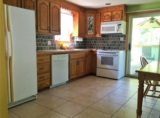 59 Riverside Dr, Vernon, CT 06066