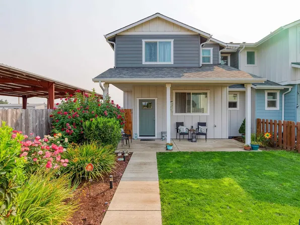 1776 SE Jonathan Ave, Dallas, OR 97338