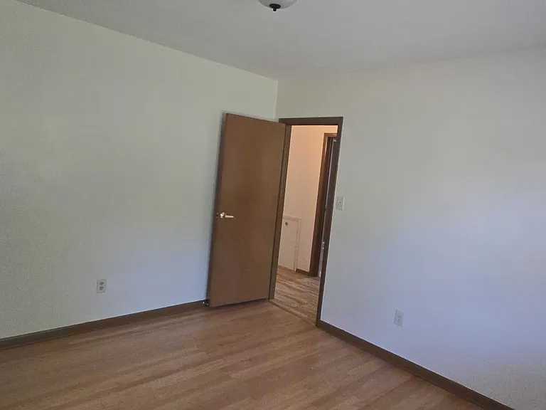 2315 S Lombardy Ln — Photo 12