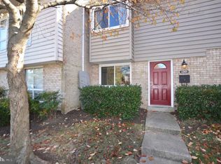 2203 Jensen Pl, Herndon, VA 20170