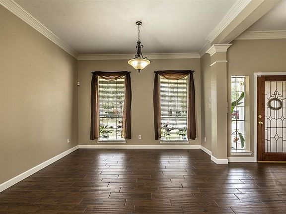 5th image of 1538 Pebble Banks Ln