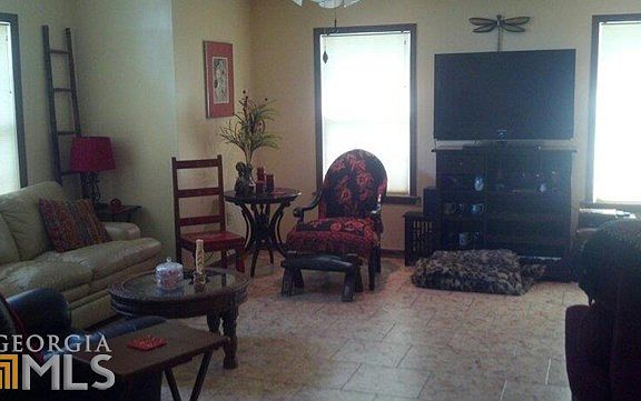 5th image of 101 Sherwood Ct