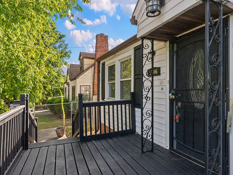 1006 Carlton Ave — Photo 30
