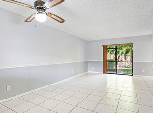 15813 W Waterside Cir APT 106, Sunrise, FL 33326