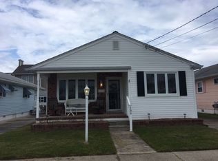 109 E Charleston Ave, Wildwood Crest, NJ 08260
