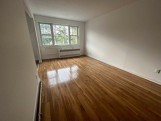 1st image of 4238 Van Cortlandt Park E #2