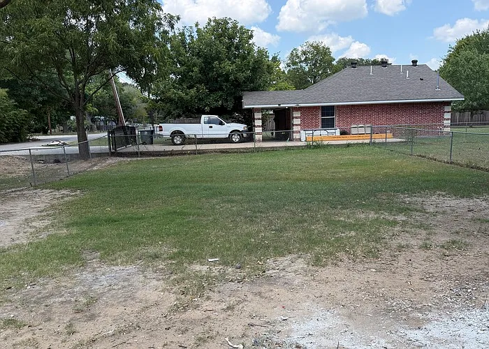 12905 Kleberg Rd — Photo 22