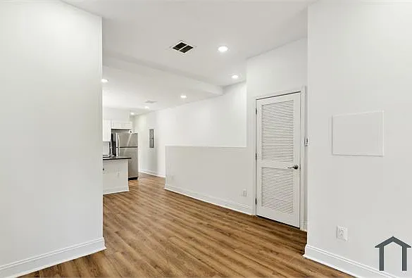 2718 N 11th St #3 — Photo 8