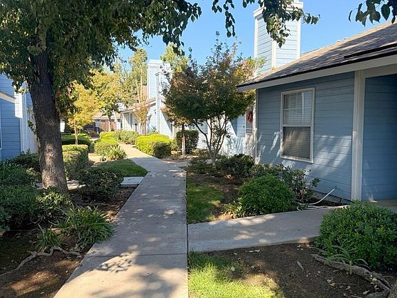 2nd image of 1584 Mayflower Way