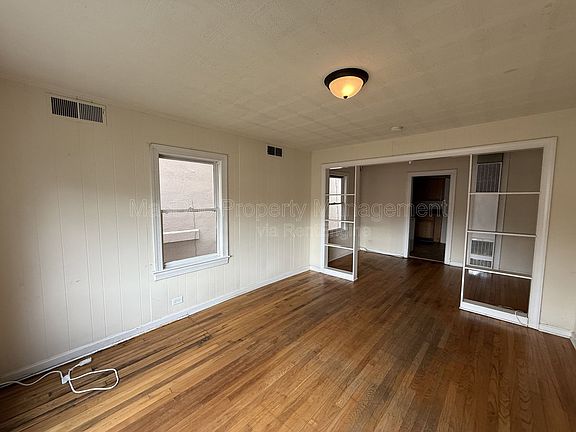 2nd image of 107 Lafayette Blvd