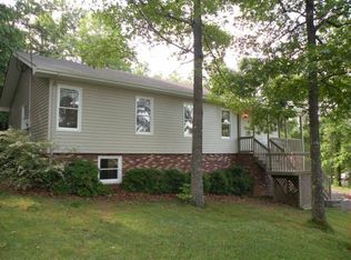 8812 Quail Run Dr, Chattanooga, TN 37421