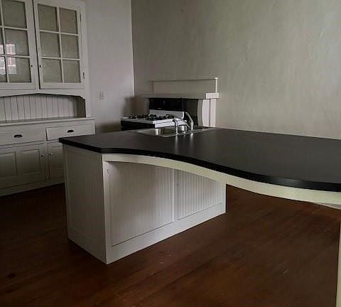 5th image of 460 Clanton Ave #B