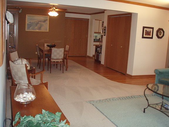 3rd image of 13 Saint Moritz Dr Unit 102