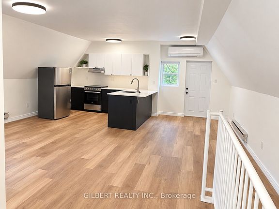 5th image of 88 Cowan Ave