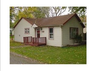 138 1/2 W South St, Mooresville, IN