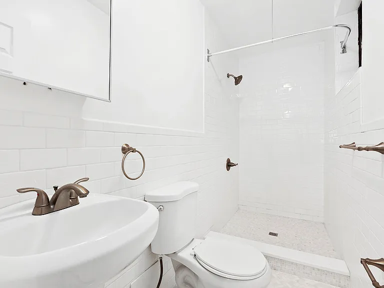 1270 Amsterdam Ave #3B — Photo 4