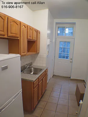 Rented by Glasser Realty LLC | media 12