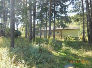 36 Locust Ln, Westfield, PA 16950