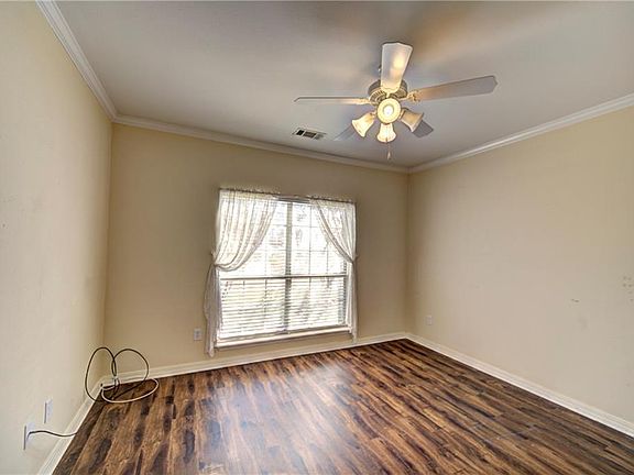 3rd image of 110 Aloys Cir