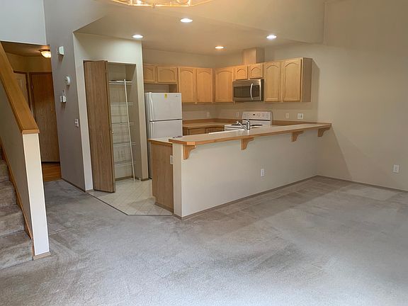 2nd image of 1220 Olney Ave SE #1