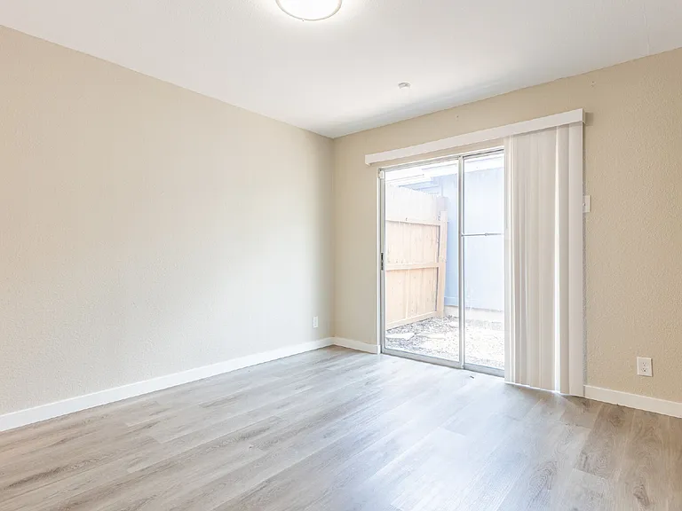 1366 Bayou Dr — Photo 20