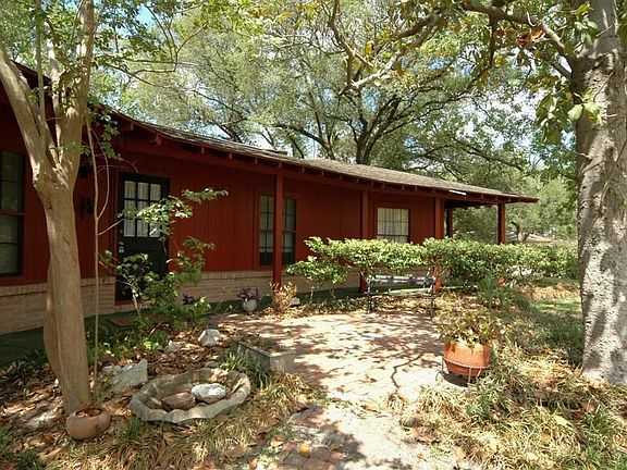 5th image of 601 W Ellaine Ave