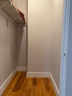 Rented by The Brokerage Group LLC | media 17