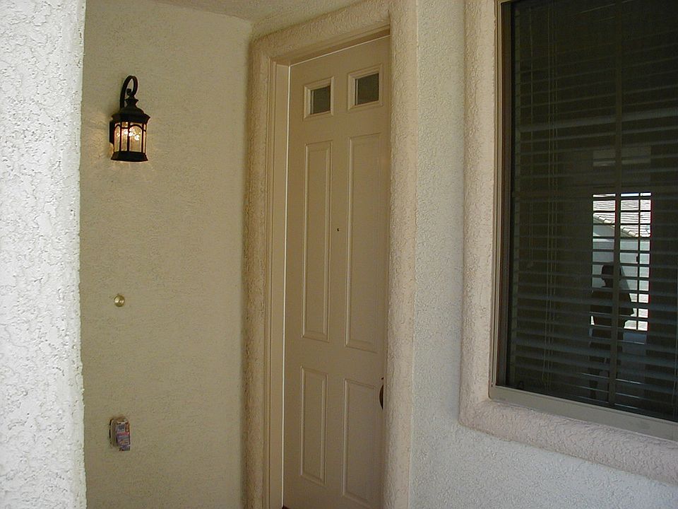 1st image of 688 Homewillow Ave