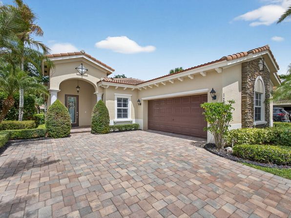 127 Rudder Cay Way