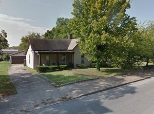 701 E 7th St, Hopkinsville, KY 42240