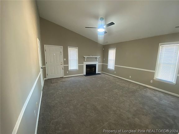 3rd image of 110 Northwoods Dr