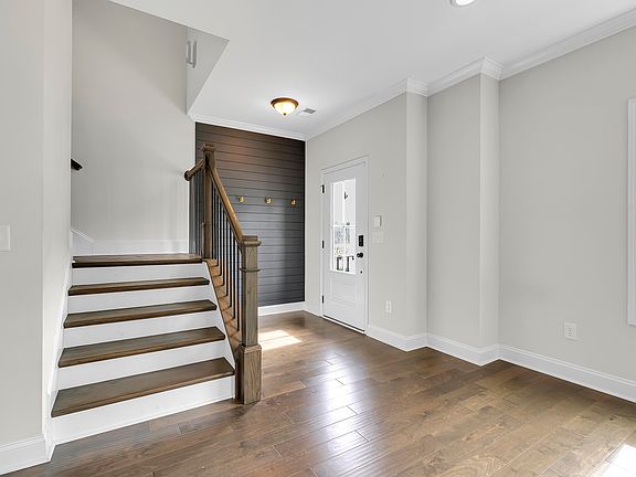 2nd image of 31 Peckham St