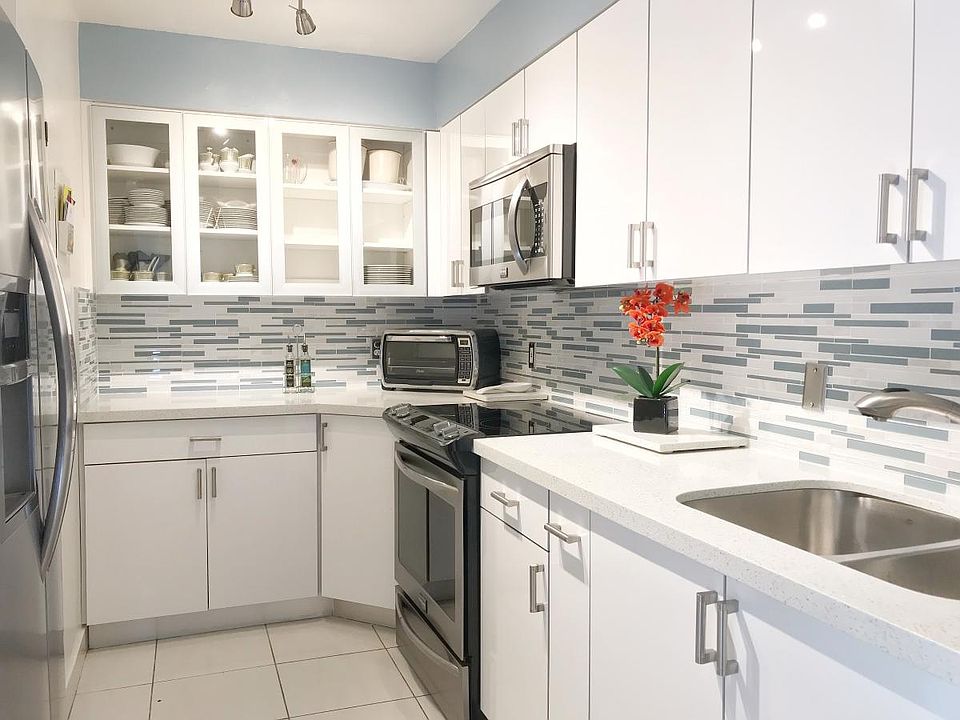 1st image of 80 S Shore Dr APT 211