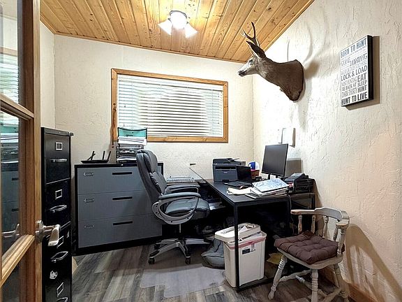 5th image of 10578 NE 10 Road