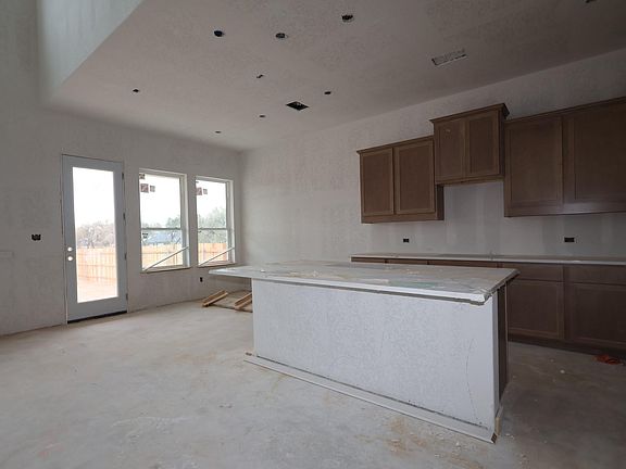 4th image of 340 Big Banyan Dr