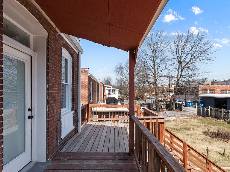 1024 Commodore Dr #A — Photo 22
