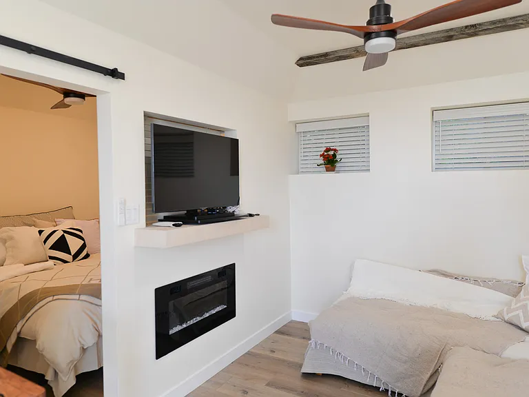 31251 Pedro St — Photo 4