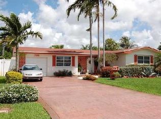 7821 NW 15th Ct, Pembroke Pines, FL 33024