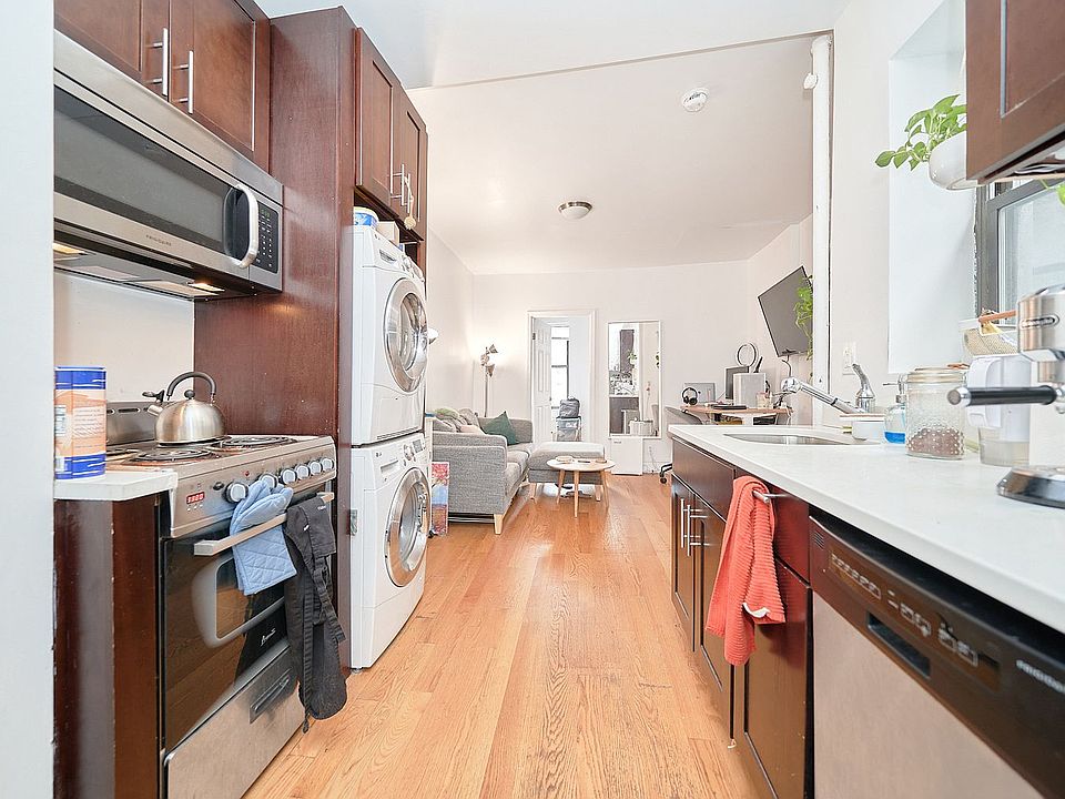 1st image of 238 E 33rd St APT 19