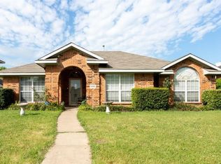 1435 Chapman Dr, Lancaster, TX 75134