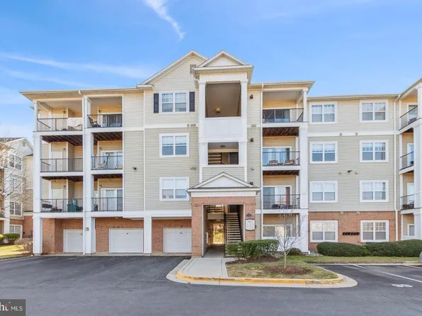 19617 Galway Bay Cir APT 303, Germantown, MD 20874