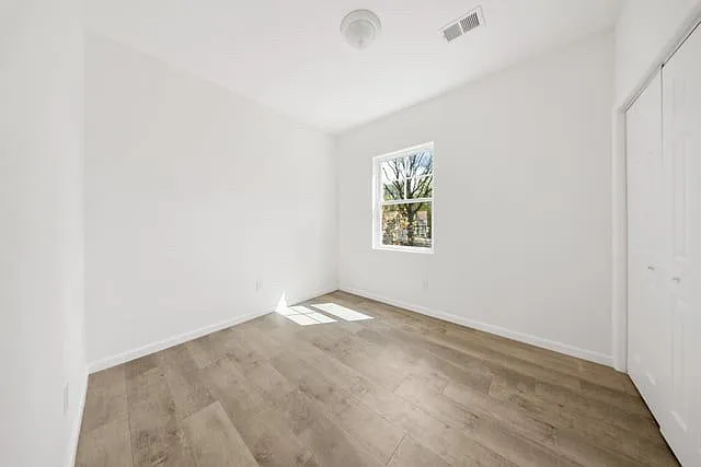 20 N Straight St #1 — Photo 8