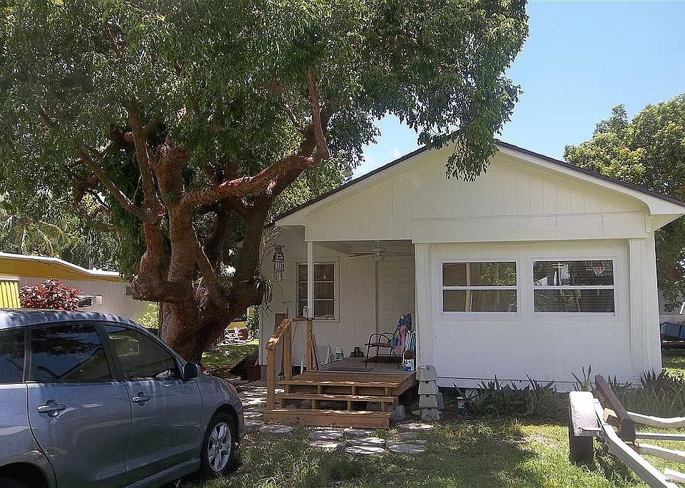 1st image of 548 Coconut Ave