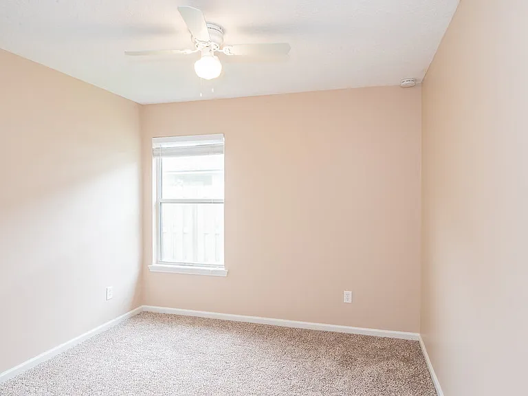 1667 Rustling Dr — Photo 12