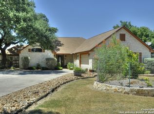 340 Glenvalley Cir, Bandera, TX 78003