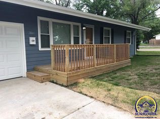 2844 SW Sunset Rd, Topeka, KS 66614