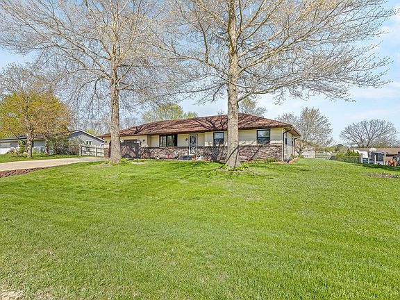 3rd image of 11785 Balsa Ln