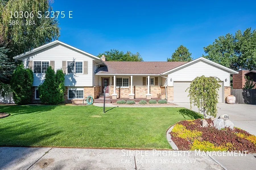 Spacious 5 BD near Dimple Dell! — Photo 1
